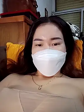 Snapshot of Family-Lovee chatting on November 7, 8:09 pm Family-Lovee online show from November 7, 8:09 pm