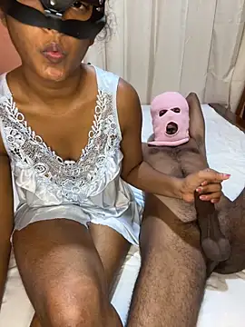 couplesexroom online show from January 17, 6:00 pm