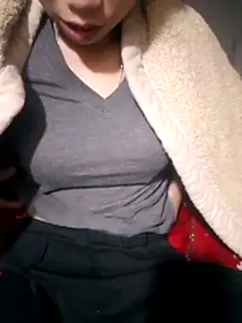 Snapshot of mekaka00 chatting on November 15, 10:37 pm mekaka00 online show from November 15, 10:37 pm