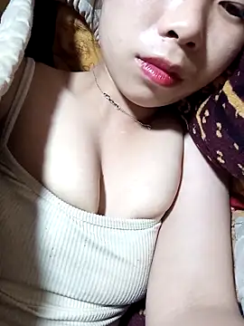 mekaka00 online show from February 25, 8:40 pm