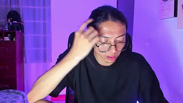  Astrea  online show from April 12, 3:00 am