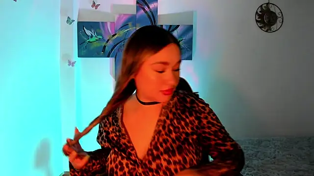 Soouf  online show from November 26, 1:23 pm