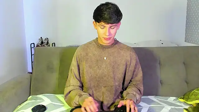 Snapshot of Will_starr chatting on November 5, 1:49 am Will starr online show from November 5, 1:49 am