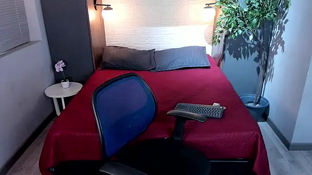 Lil James online show from January 10, 7:59 pm