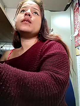 Snapshot of TamySweet69 chatting on November 20, 2:06 pm TamySweet69 online show from November 20, 2:06 pm