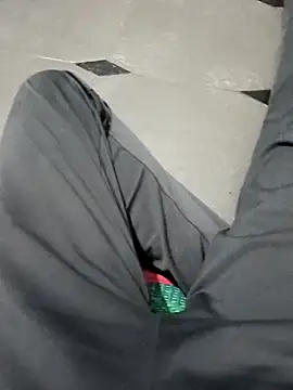 Snapshot of naveen_3222 chatting on November 12, 12:27 pm naveen 3222 online show from November 12, 12:27 pm