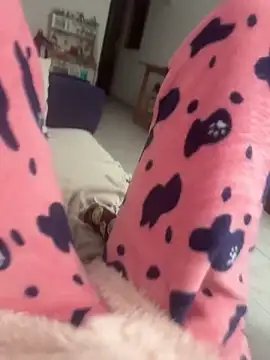 Rubia divina7 online show from October 29, 10:11 pm