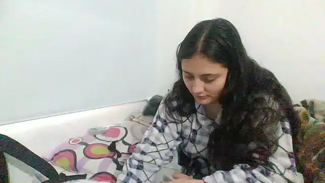 Snapshot of Layla_Latina chatting on November 29, 9:51 pm Layla Latina online show from November 29, 9:51 pm