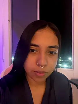 Snapshot of aly_nicols chatting on November 11, 11:38 pm aly nicols online show from November 11, 11:38 pm