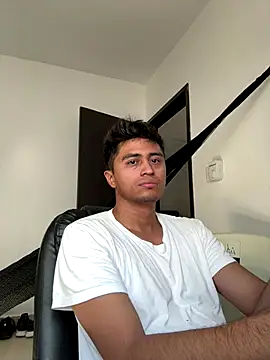 Snapshot of VERGALARGA120 chatting on December 14, 5:40 pm VERGALARGA120 online show from December 14, 5:40 pm