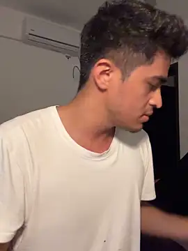 Snapshot of VERGALARGA120 chatting on December 15, 5:44 am VERGALARGA120 online show from December 15, 5:44 am