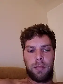 Snapshot of Adrian987Gg chatting on November 30, 1:48 pm Adrian987Gg online show from November 30, 1:48 pm