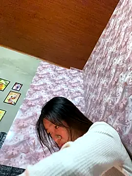 Snapshot of kitty-20x chatting on November 24, 10:20 pm kitty-20x online show from November 24, 10:20 pm