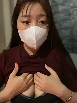 Snapshot of kitty-20x chatting on February 18, 1:29 pm kitty-20x online show from February 18, 1:29 pm