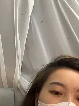 Snapshot of helo-kitty chatting on October 23, 7:34 pm helo-kitty online show from October 23, 7:34 pm