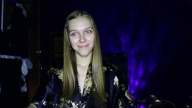 mari martin online show from November 3, 6:42 pm