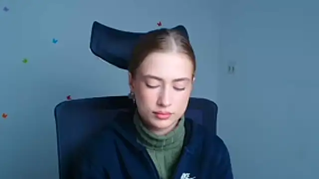 Snapshot of Candy_Chloe_ chatting on October 29, 12:18 pm Candy Chloe  online show from October 29, 12:18 pm