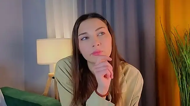 Snapshot of KateCahee chatting on November 15, 1:03 am KateCahee online show from November 15, 1:03 am