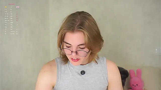 MelodyBaur online show from February 4, 12:44 pm