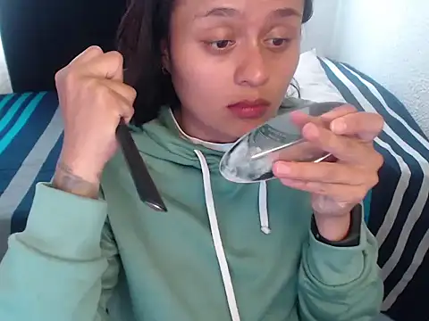 Snapshot of Negritatata chatting on December 2, 4:13 pm Negritatata online show from December 2, 4:13 pm