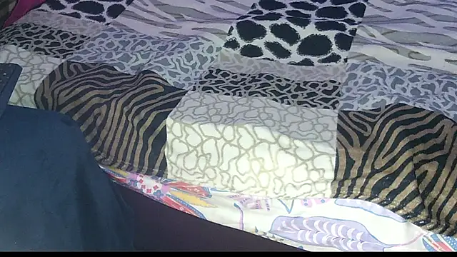 ReferredArtwork online show from November 13, 11:03 pm