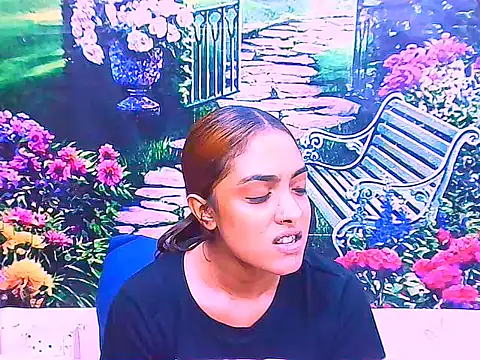 Snapshot of IndianPretty1 chatting on November 17, 5:24 am IndianPretty1 online show from November 17, 5:24 am