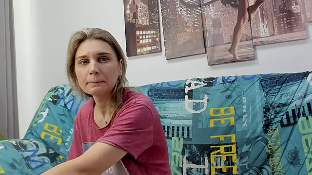 Tenderly Sophie online show from February 4, 1:22 am