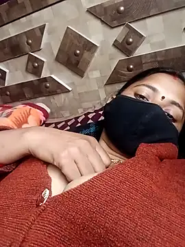 Snapshot of QRESABABY chatting on November 18, 11:26 pm QRESABABY online show from November 18, 11:26 pm