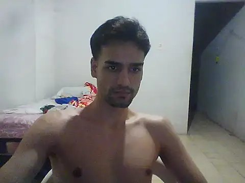 Snapshot of godboy_69 chatting on October 26, 10:47 pm godboy 69 online show from October 26, 10:47 pm