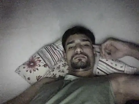 Snapshot of godboy_69 chatting on December 1, 1:32 am godboy 69 online show from December 1, 1:32 am