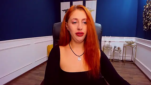 Snapshot of ZoeBurton chatting on December 13, 9:20 pm ZoeBurton online show from December 13, 9:20 pm