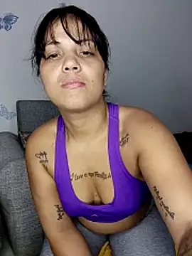 tattyHot95 online show from January 6, 1:48 pm