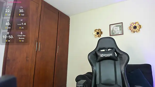 Snapshot of Amira_princess chatting on October 25, 7:08 pm Amira princess online show from October 25, 7:08 pm