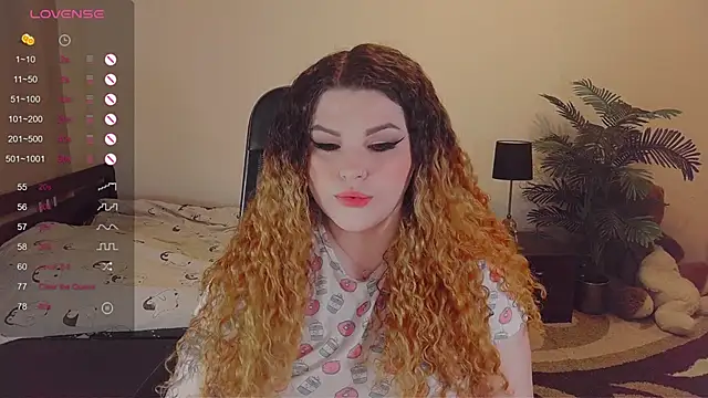 GwenSummers online show from December 5, 2:00 pm