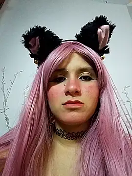 Snapshot of Kitty_Kalifa chatting on November 16, 8:14 pm Kitty Kalifa online show from November 16, 8:14 pm