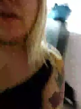 badgirlxxxxxx online show from January 15, 1:43 am