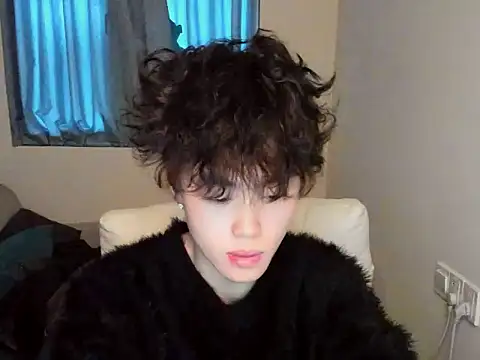 L1kuto online show from November 17, 6:41 am