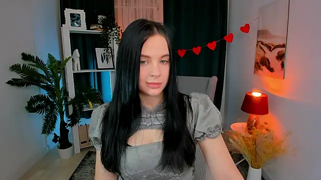 AriaThorn online show from February 18, 1:40 pm