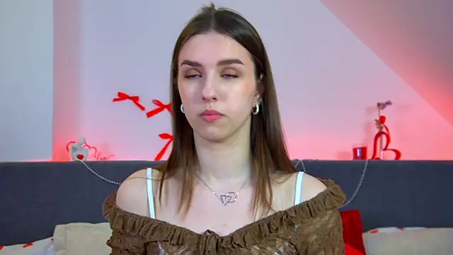 AliceAtkins online show from April 17, 6:27 am