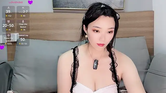 upoo7lt online show from November 14, 1:54 pm