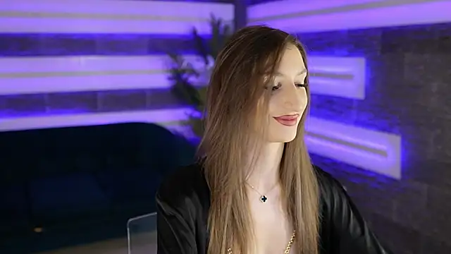 Snapshot of SexyCelline chatting on December 14, 5:24 am SexyCelline online show from December 14, 5:24 am