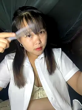 Snapshot of love_pusy09 chatting on November 8, 1:17 am love pusy09 online show from November 8, 1:17 am