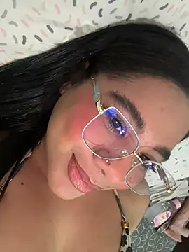 Snapshot of MelissaHex chatting on November 25, 9:59 pm MelissaHex online show from November 25, 9:59 pm