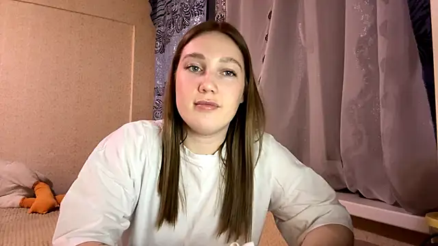 Snapshot of Mia_likez chatting on October 23, 1:10 pm Mia likez online show from October 23, 1:10 pm