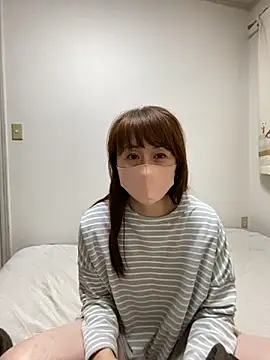 HONMONOHUUHU online show from December 4, 3:54 pm