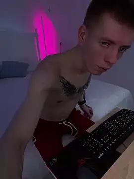 Cristian  Dior online show from February 22, 9:30 am