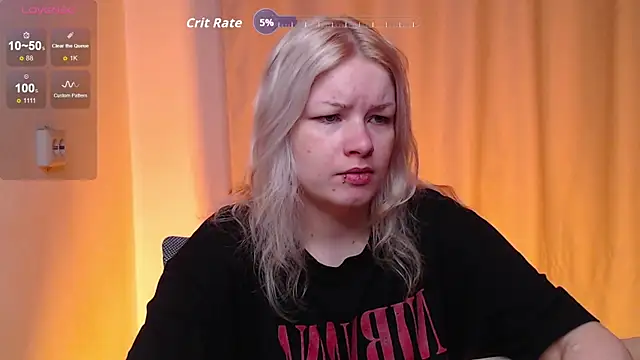 Snapshot of CherryNight6 chatting on November 5, 5:18 am CherryNight6 online show from November 5, 5:18 am