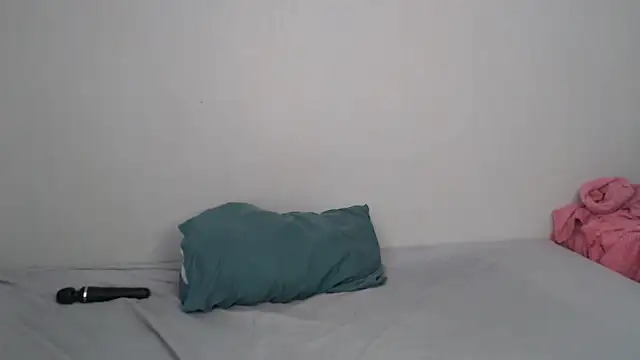 Snapshot of Sweet-PetiteX chatting on December 16, 6:07 am Sweet-PetiteX online show from December 16, 6:07 am