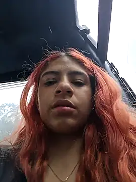 Lunatemptress4 online show from October 29, 1:24 pm