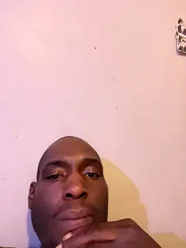 Snapshot of DiabloDicc74 chatting on October 25, 3:47 am DiabloDicc74 online show from October 25, 3:47 am